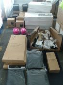 Mixed pallet containing , 3 keyboard stands , 2 electric guitars , 8 electric keyboards , 12 10/