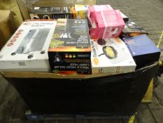 1 x Large Pallet (R30) to contain a large quantity of various items such as: prompt set 8 foot pool,