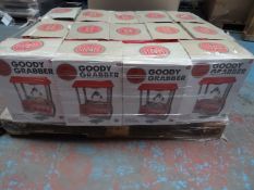 1 x Pallet (R60) to contain 14 x Global Gizmos Goody Grabbers. High quality. Fast selling novelty