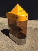 Used but in good condition. The Sahara dispenser  has been designed to look equally at home in