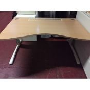 This sale is for 5 x Used but in absolutely fantastic condition -
High quality cantilever office