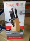 1 x Swan Magnus 8 Piece Wooden Knife Block Set. Brand new and Boxed! Stainless steel
• 8