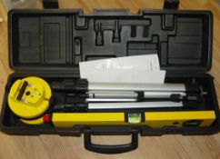 LASER LEVEL KIT LOOKS as new UNTESTED EX DISPLAY. RRP £39.99 each   CAN POST AT £7.99 FULLY