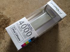Mipow 4000 Power Tube for iPod/iPhone GRADE: NEW