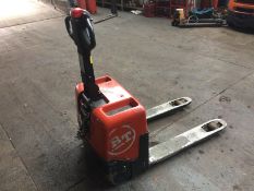 Toyota minimover Excellent condition680x1000 forks good batteries