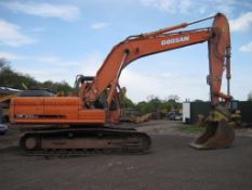 Doosan DX300
2007
Very good condition, 9100 hours, hammer line, rotate line, hitch, bucket,
very
