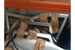 VW golf match mk4 Parts 1.6SR 5door steel wheels grey interior 
Full interior all 5 doors  Engine