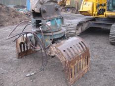 Selector Grab
2007 VTN Selector grab from 13 tonne excavator on quick hitch - 1 pin
missing and