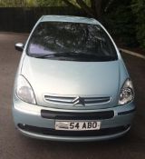 2004 CITREON XSARA PICASSO DESIRE 2.  87,000 MILES, 3 FORMER KEEPERS 
MOT, 22nd NOVEMBER 2015