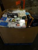 1 x Large Pallet (47) to contain a large quantity of various items such as: rich cotton duvet set,