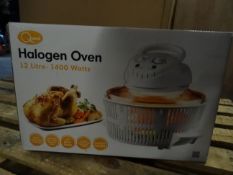 1 x Quest 12L Halogen Oven. 1400 Watts. Multi function cooker, defrost, boil, bake, roast and grill.