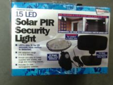 15 LED Solar PIR Security Light boxed in original packaging