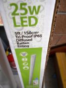 QTY 10	5FT 25W	IP65 SINGLE 5FT WEATHERPROOF FITTING	(All items are brand new, in box surplus trade