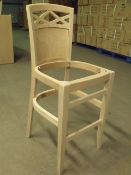 4 x Contract Quality Bar Stools
Solid Beech Wood
RFU
Ready to be finished / painted and