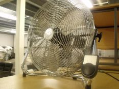 large floor fan 18in diameter - No Reserve