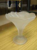 24 x frosted starter/ desert bowls - No Reserve