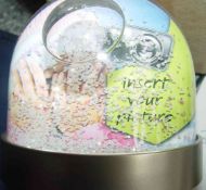 12 SNOW GLOBES EACH GLOBE CAN HAVE A PHOTOGRAPH IN THEM GREAT GIFTS RRP £12.99 EACH Can post at