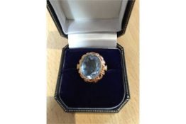 14k Gold & Topaz Ring - 5.5 Gram Gold Weight - Stone appox 5-6 Carat