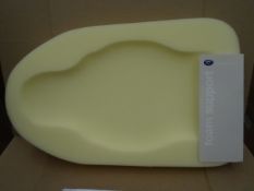 36 x Essentials Baby Bath Foam Support. Allows baby to bath comfortably and supported offering