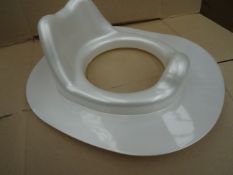 72 x Premium Toilet Trainer Seats. Designed to encourage independence and confidence in potty