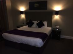 1 xBEDSIDE CABINET DARK STAIN MATCH
LOT 7,8