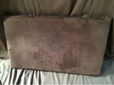 10 x HEADBOARDS PLAIN BROWN SUEDE
DOUBLE BED SIZE