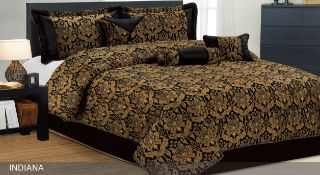Jacquard 7 piece Double Bed Set RRP129.99 
BRAND NEW
To Include Bed Spread balance Sheet, Pillow
