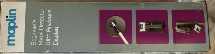 Advanced Metal Detector with Analogue Display_ EAN 5026686087383_ RRP £79.99_Four operation modes: