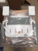 2 x Aidapt Solo Deluxe Shower Seat with Padded Seat and Back