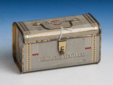 Alte Blechdose in Kofferform, farbig bedruckt, 