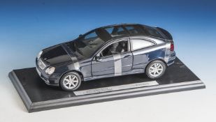 Modellauto Mercedes Benz, Edition C, C-Klasse, Sportcoupé-Evolution, Maßstab 1:18.