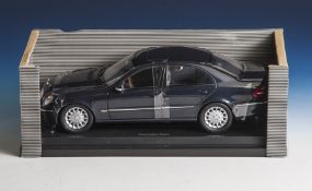 Modellauto Mercedes Benz, Edition E, E-Class. Maßstab 1 :18.