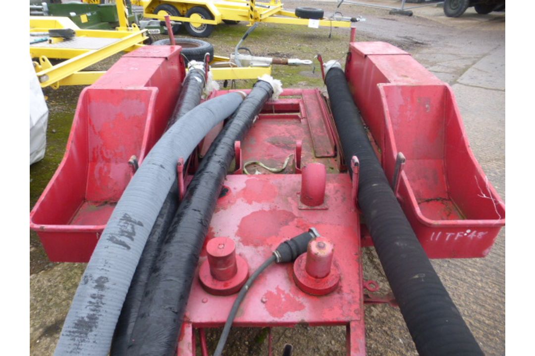 Vintage fire pump trailer c/w pipes. - Image 3 of 6