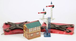 Hornby, a double arm signal: 36cm. high, together with a signal cabin and two angled crossings.