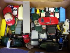 Franklin Mint, and others: a quantity of assorted diecast vehicles, mostly saloon cars,