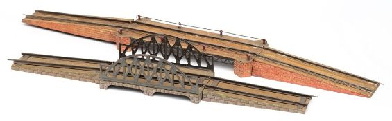 Bing, a gauge 1 three-section girder bridge:, together with another three- section bridge.