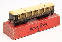 Hornby, a Pullman coach: boxed.
