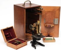 A War Department issue monocular microscope by E Leitz, Wetzlar No 166601:,