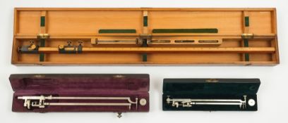 A Woolwich pattern 26 inch beam compass No 1065 by Houghton-Butcher Mfg Co Ltd 1917,