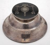 A George V silver and tortoiseshell inlaid inkwell, maker's mark worn, London,