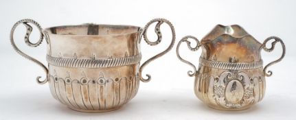 A Victorian silver porringer-style sugar basin and matching cream jug, maker Thomas Smiley, London,