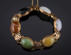 A multi-gem set,