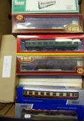 Dapol and others:, a quantity of assorted kit made and commercial passenger coaches,