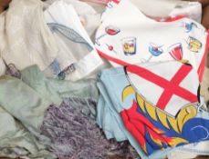 A collection of various textiles: comprising mainly table linen etc.