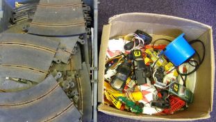 Scalextric, assorted cars, car bodies, track and accessories: badly playworn.