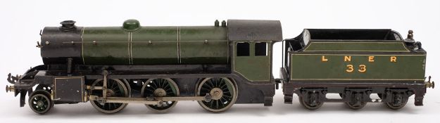 A Bassett Lowke Gresley class K3 'Mogul' electric 2-6-0 locomotive and tender in LNER livery:,
