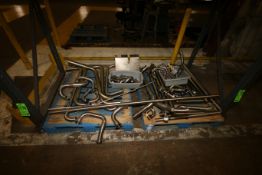Lot of Assorted S/S Piping and Fittings on (2) Pallets