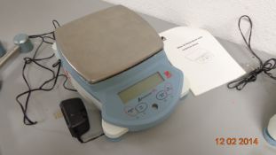 Advanturer Digital Balance  -- - (LOCATED IN IOWA, FOB INCLUDED WITH SALE PRICE, ADDITIONAL