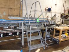 Crossover Ladder with Side Platforms LOCATED IN IOWA, RIGGING INCLUDED WITH SALE PRICE)***EUSA***