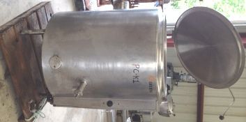 Groen 80 Gallon Gas Fired Kettle, Model AH/1-80, S/N 27114, Rated 30 PSI @300 Deg F, 145,000 BTU(